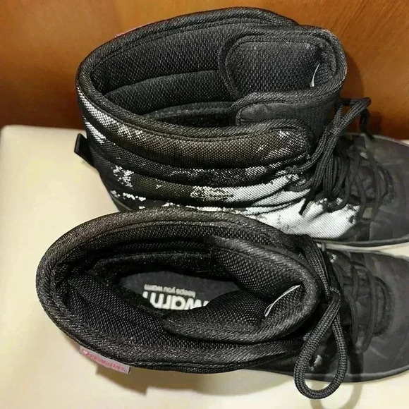 Adidas Climawarm boots. Adiprene sole. Black - Picture 7 of 8